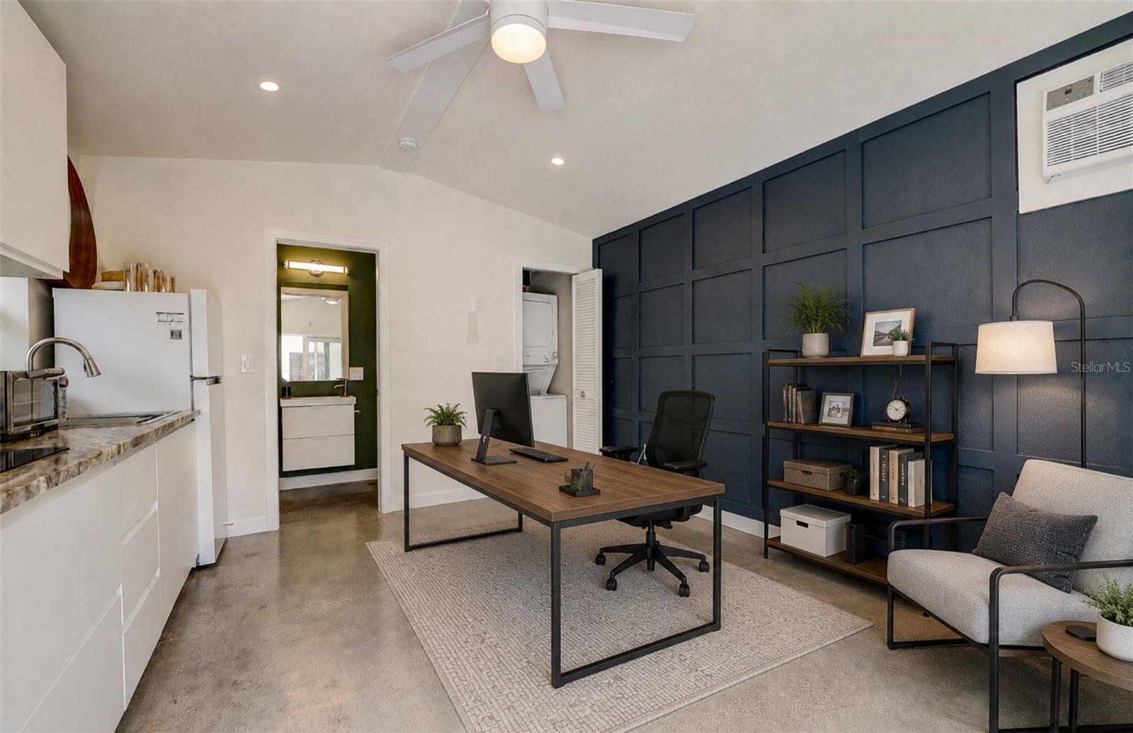 2121 PALM TER — photo 22