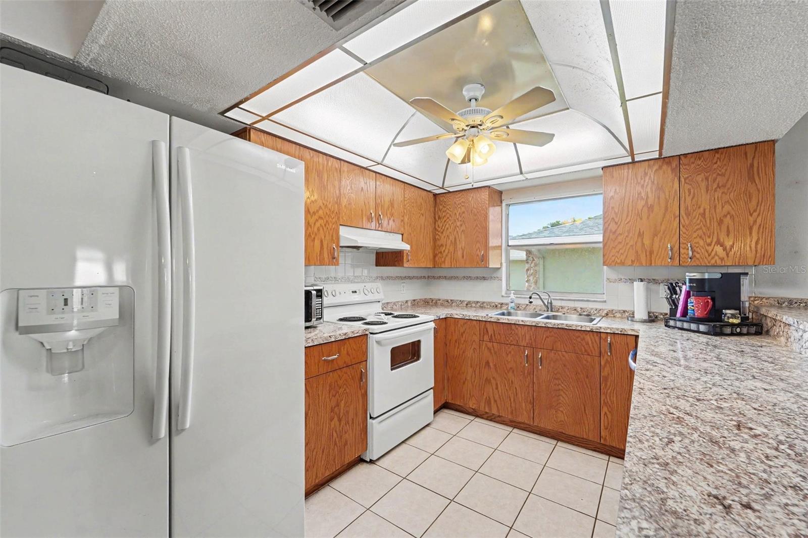 11022 SALT TREE DR — photo 6