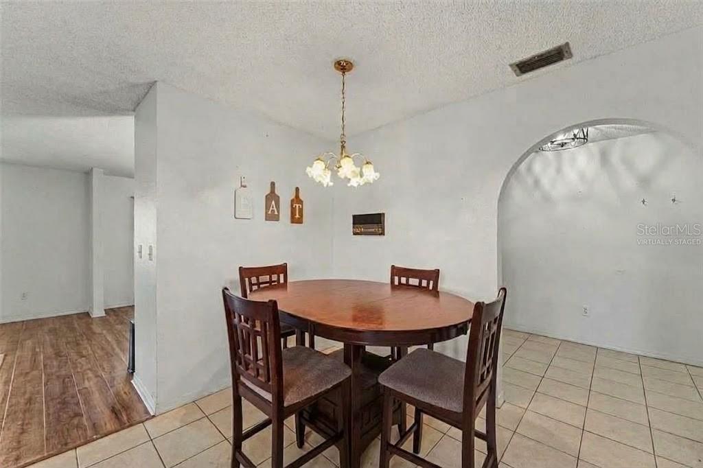 11022 SALT TREE DR — photo 3