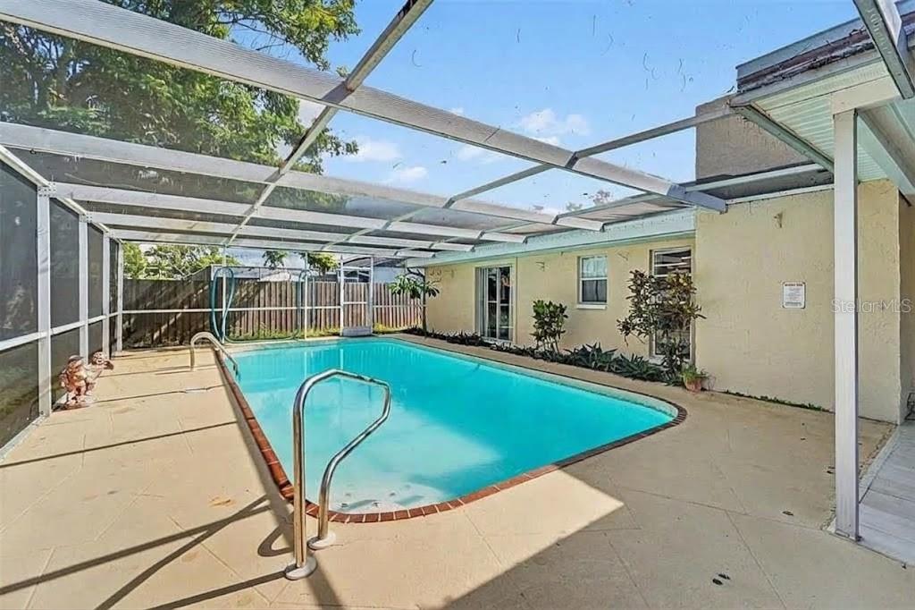 11022 SALT TREE DR — photo 18