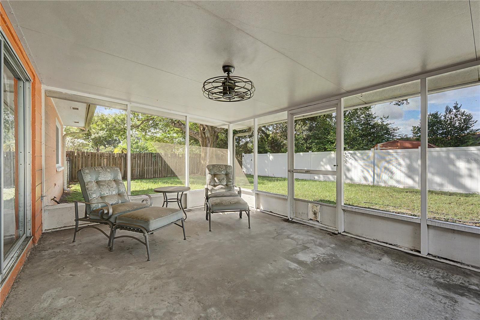 2555 SHADECREST RD — photo 25