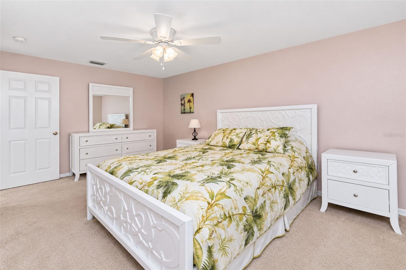 2067 OMEGA CT — photo 21