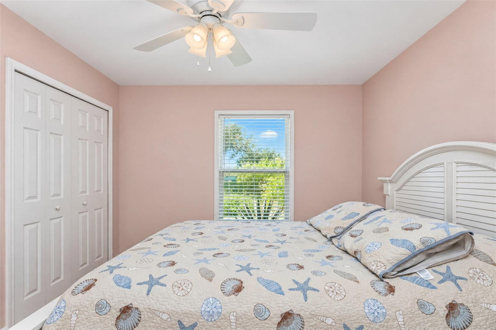 2067 OMEGA CT — photo 23