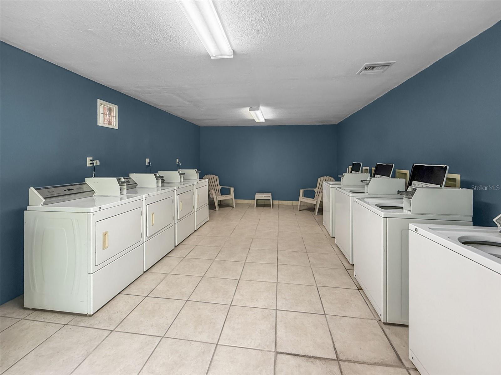 200 COUNTRY CLUB DR #108 — photo 34