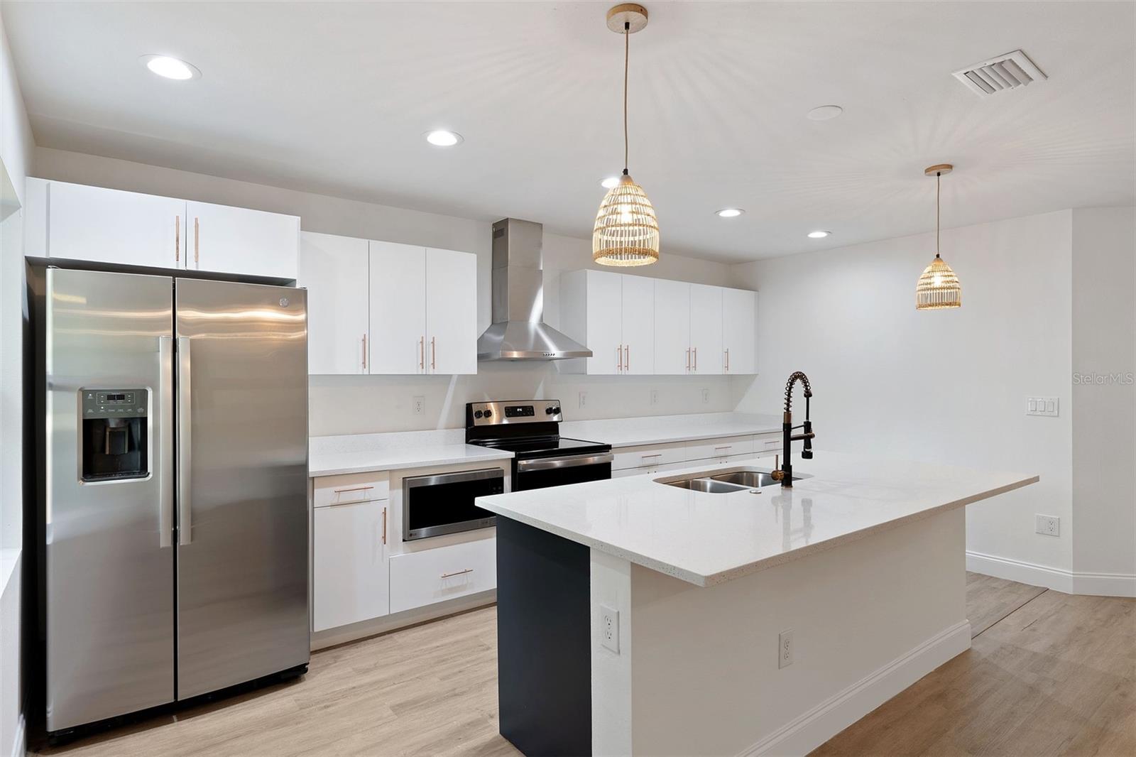 1315 TIOGA AVE — photo 5