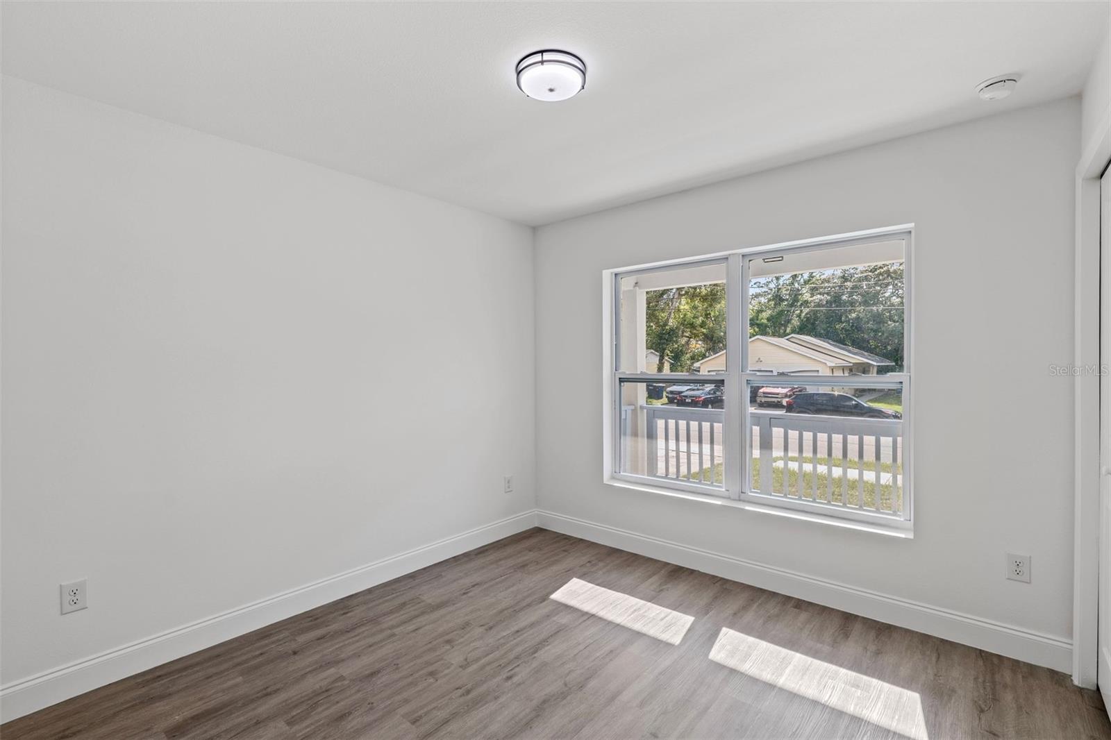 1315 TIOGA AVE — photo 18