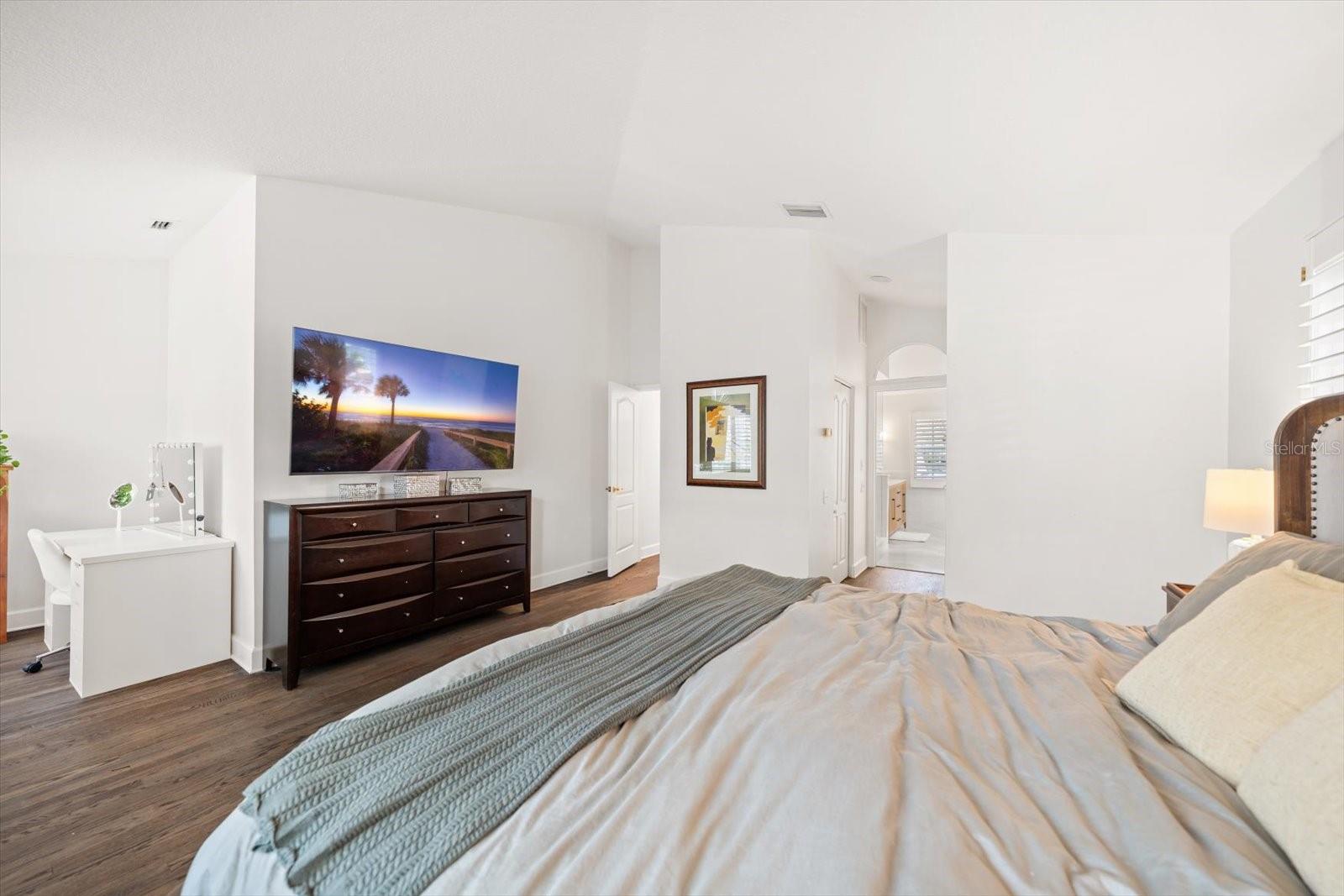 4615 S ESPERANZA AVE — photo 16