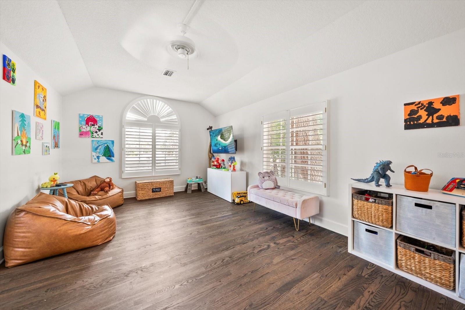 4615 S ESPERANZA AVE — photo 24