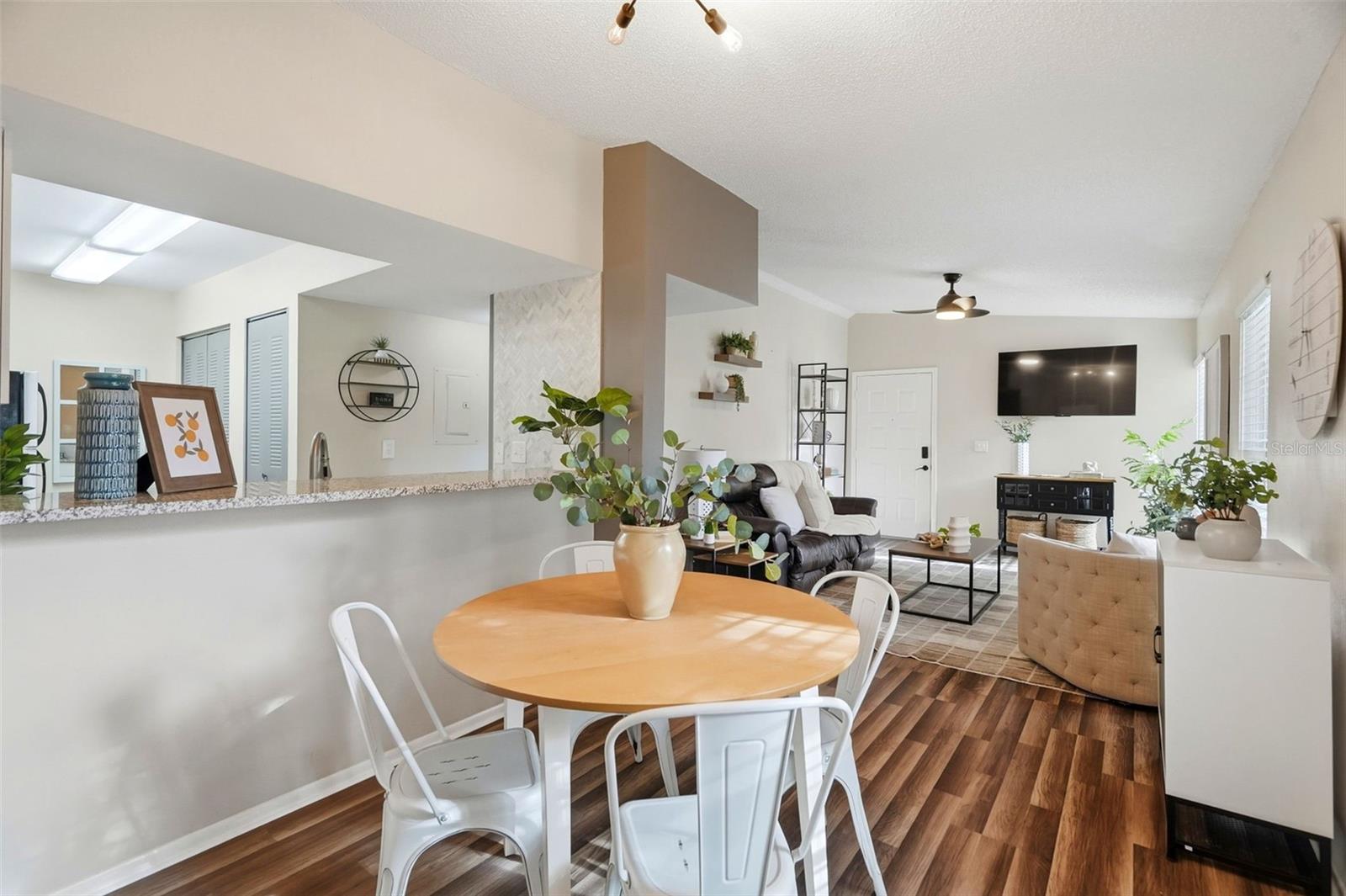 3004 BONAVENTURE CIR #204 — photo 6