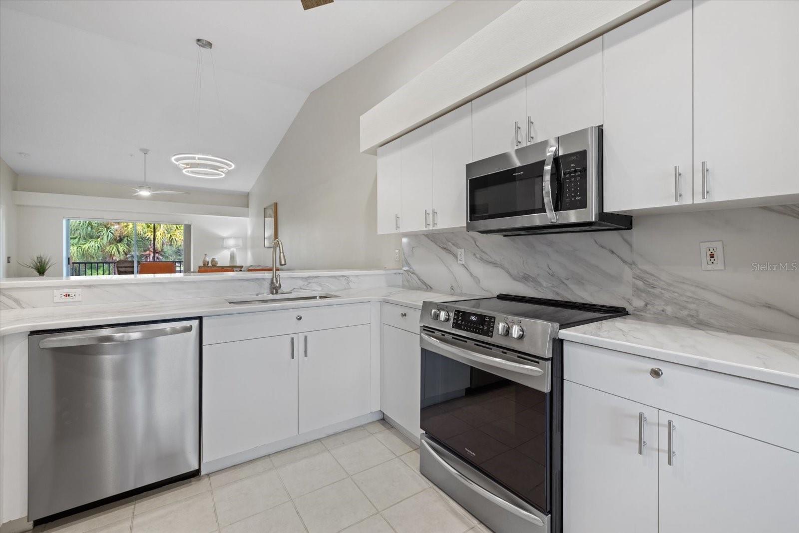 9580 HIGH GATE DR #1822 — photo 4