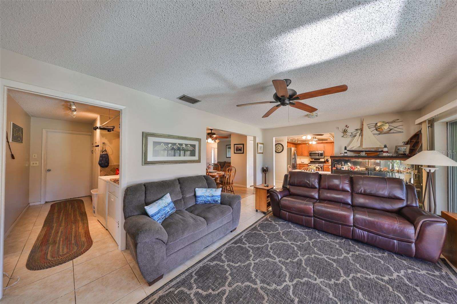672 ALLEGHENY DR — photo 27