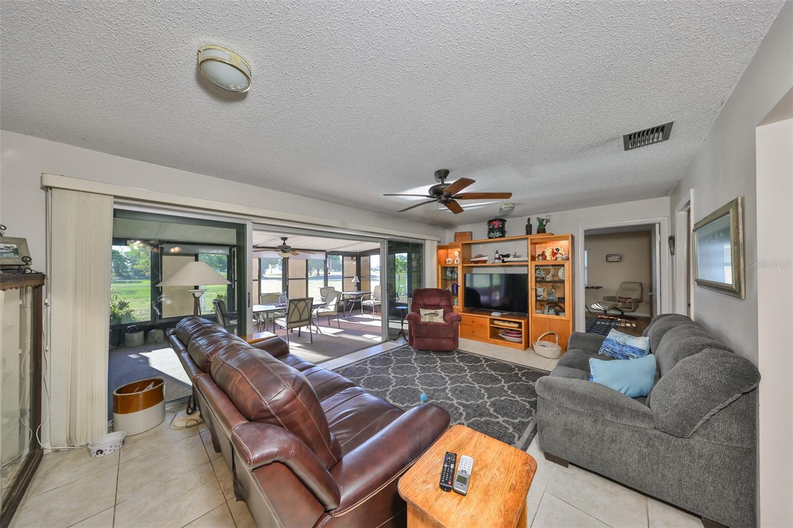 672 ALLEGHENY DR — photo 24