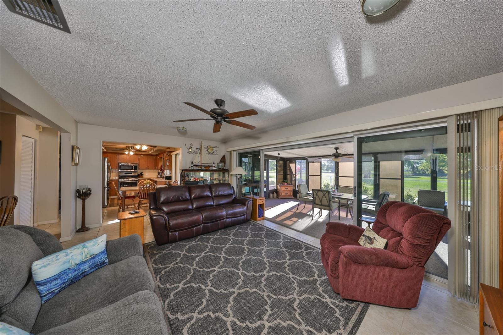 672 ALLEGHENY DR — photo 26