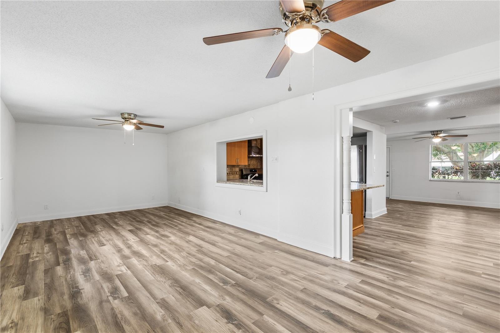 3308 BAINBRIDGE DR — photo 14