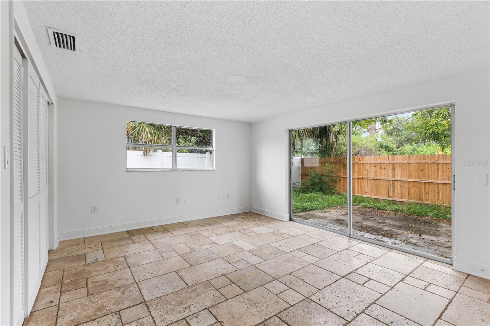 3308 BAINBRIDGE DR — photo 28
