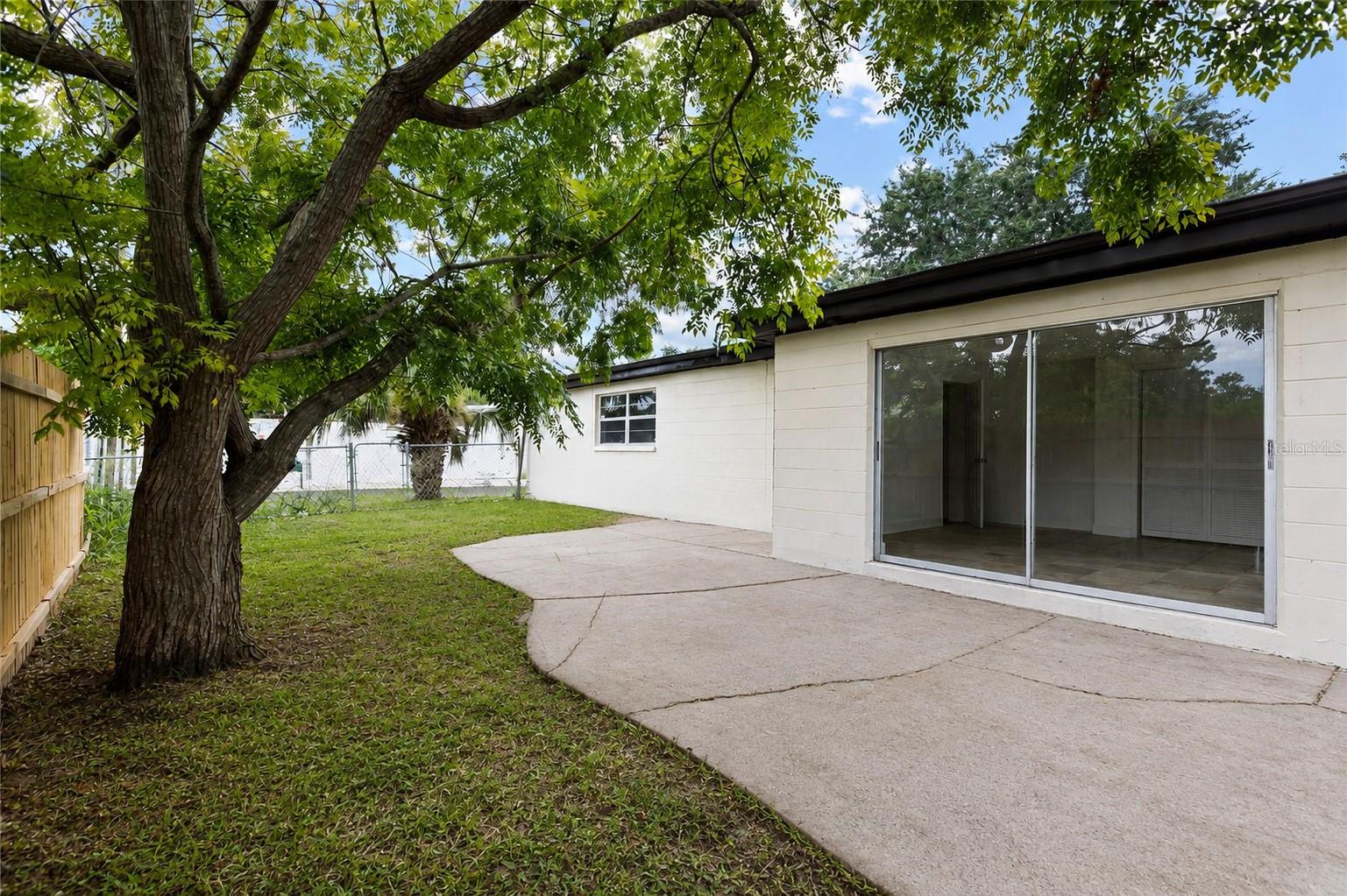3308 BAINBRIDGE DR — photo 31