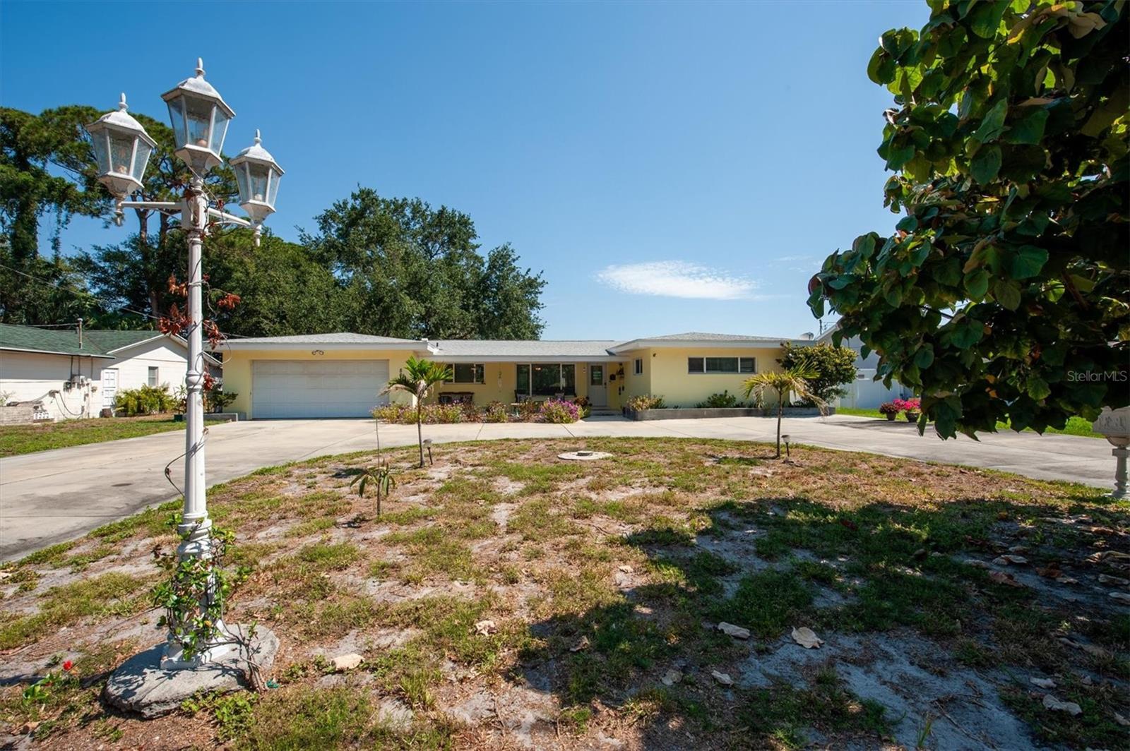 867 PINELLAS POINT DR S — photo 36