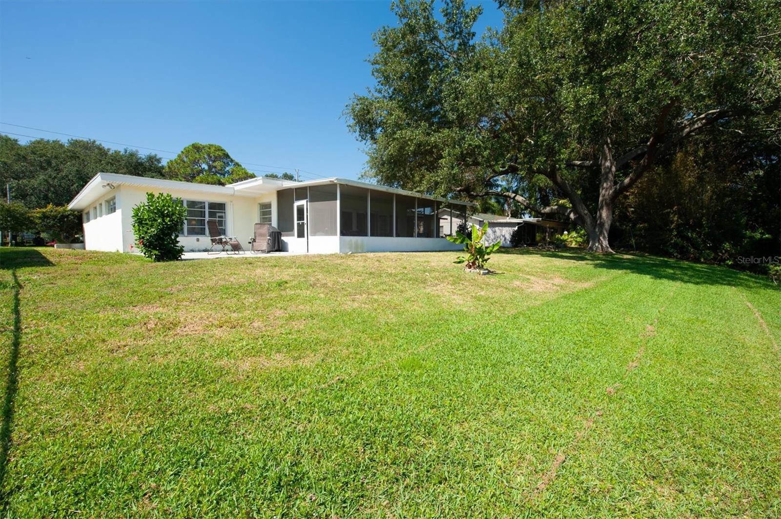 867 PINELLAS POINT DR S — photo 29
