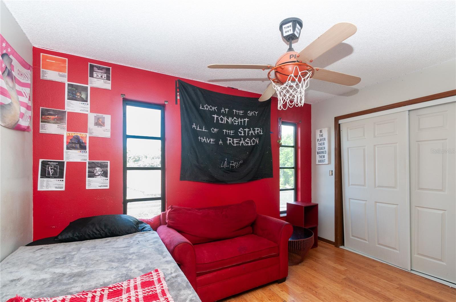 859 PINEWOOD TER W — photo 28
