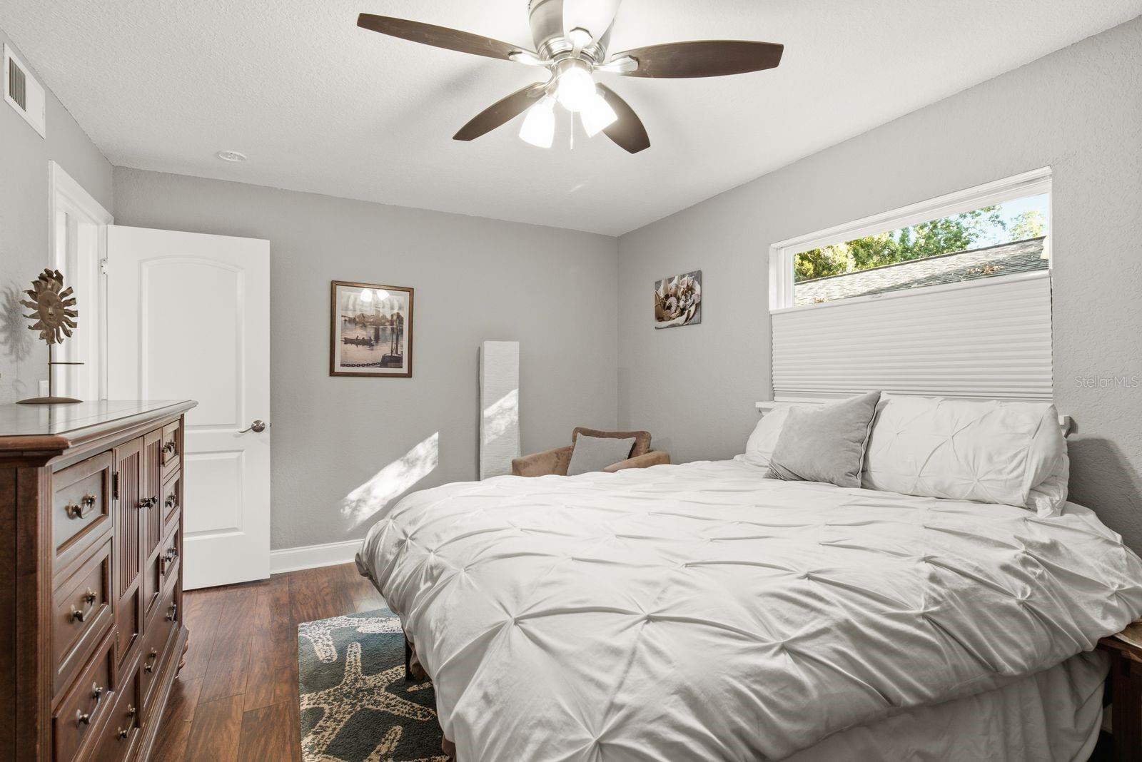 1410 VALE CT — photo 15