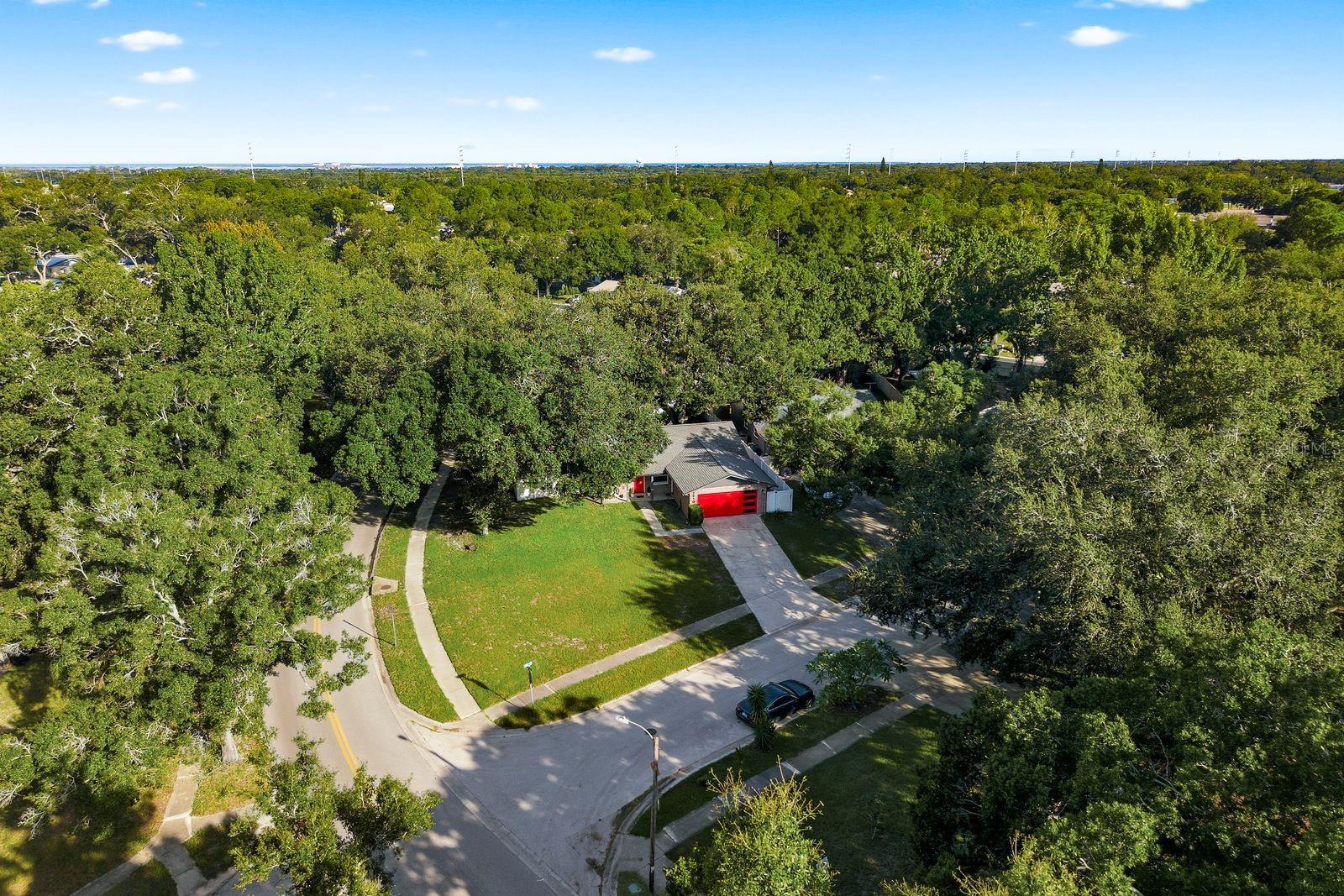 1410 VALE CT — photo 25