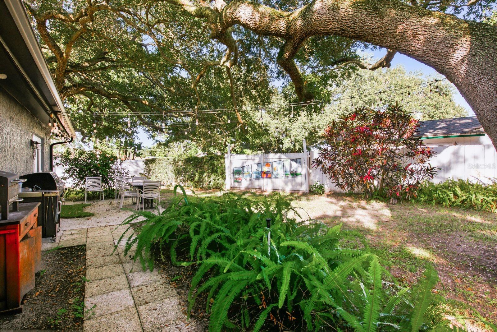 1410 VALE CT — photo 20