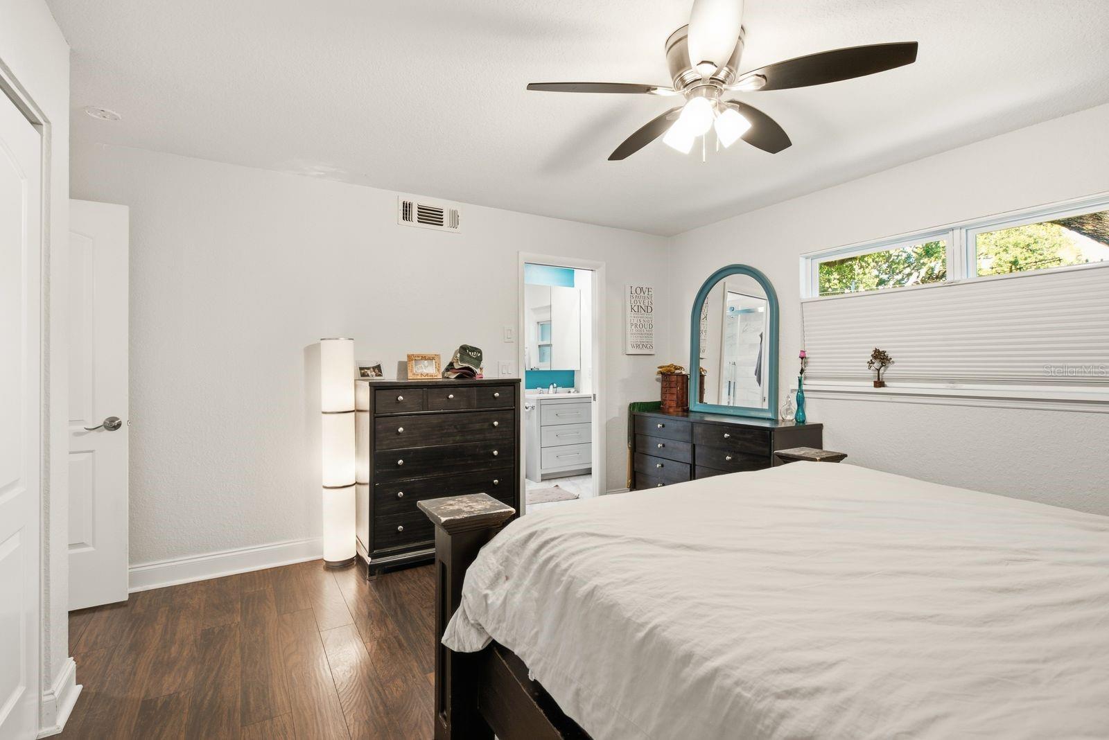 1410 VALE CT — photo 11
