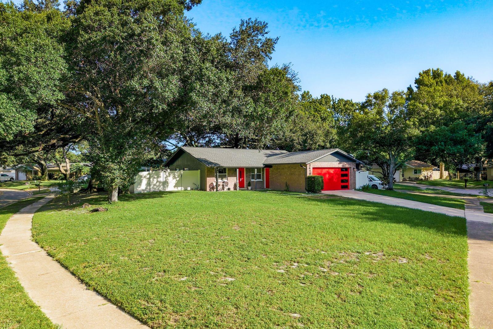 1410 VALE CT — photo 2