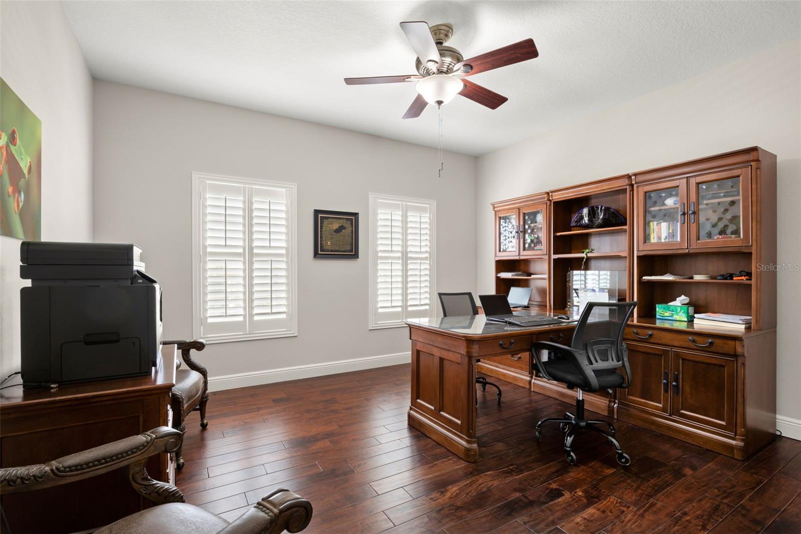 2675 LAKEBREEZE LN S — photo 38