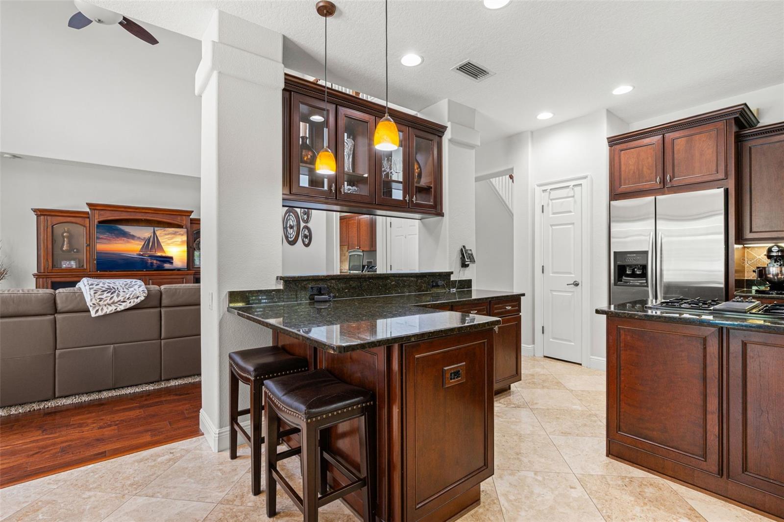 2675 LAKEBREEZE LN S — photo 26