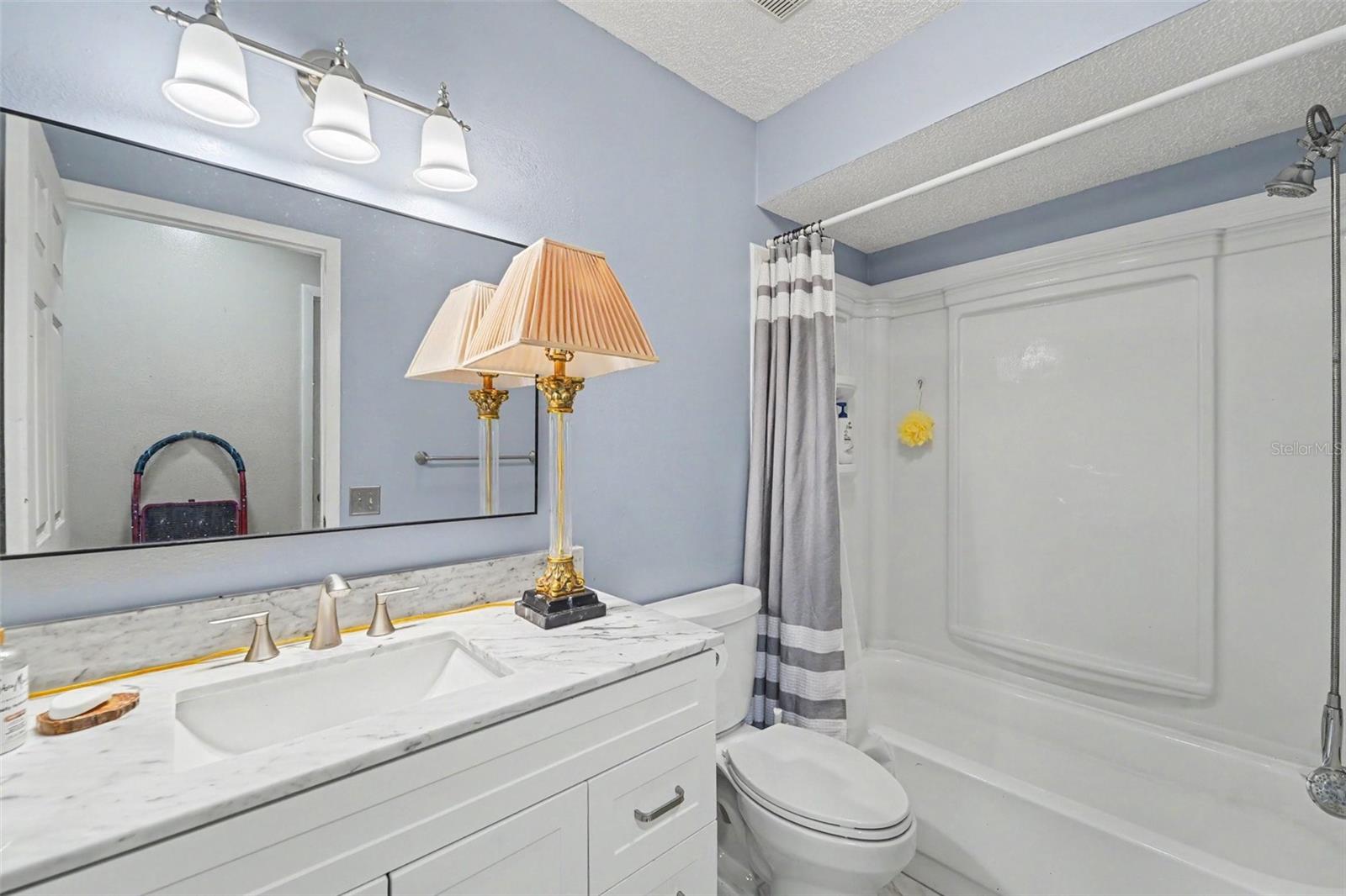 8521 CEDARVIEW CT — photo 18