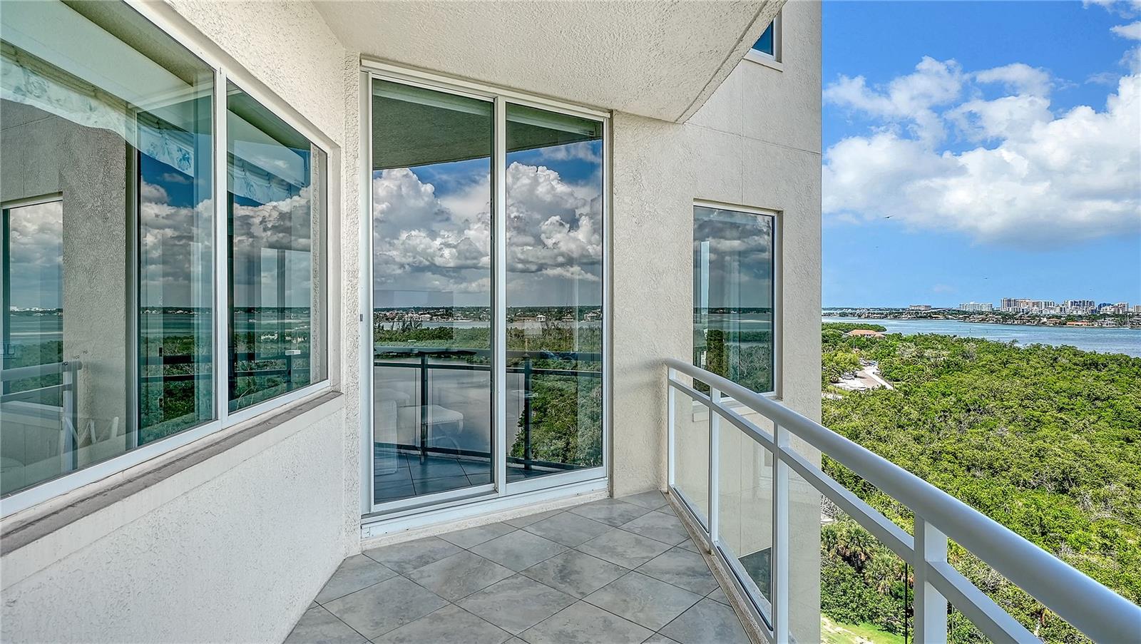 1300 BENJAMIN FRANKLIN DR #908 — photo 11