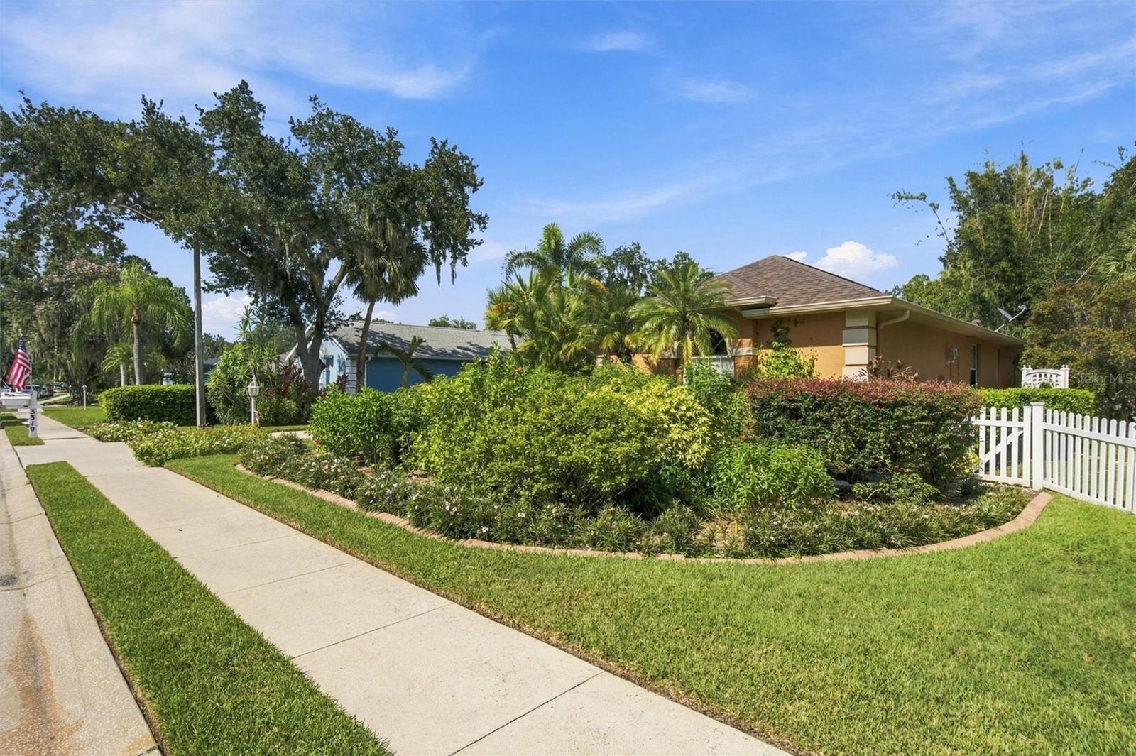 3310 RIVER WOODS DR — photo 85
