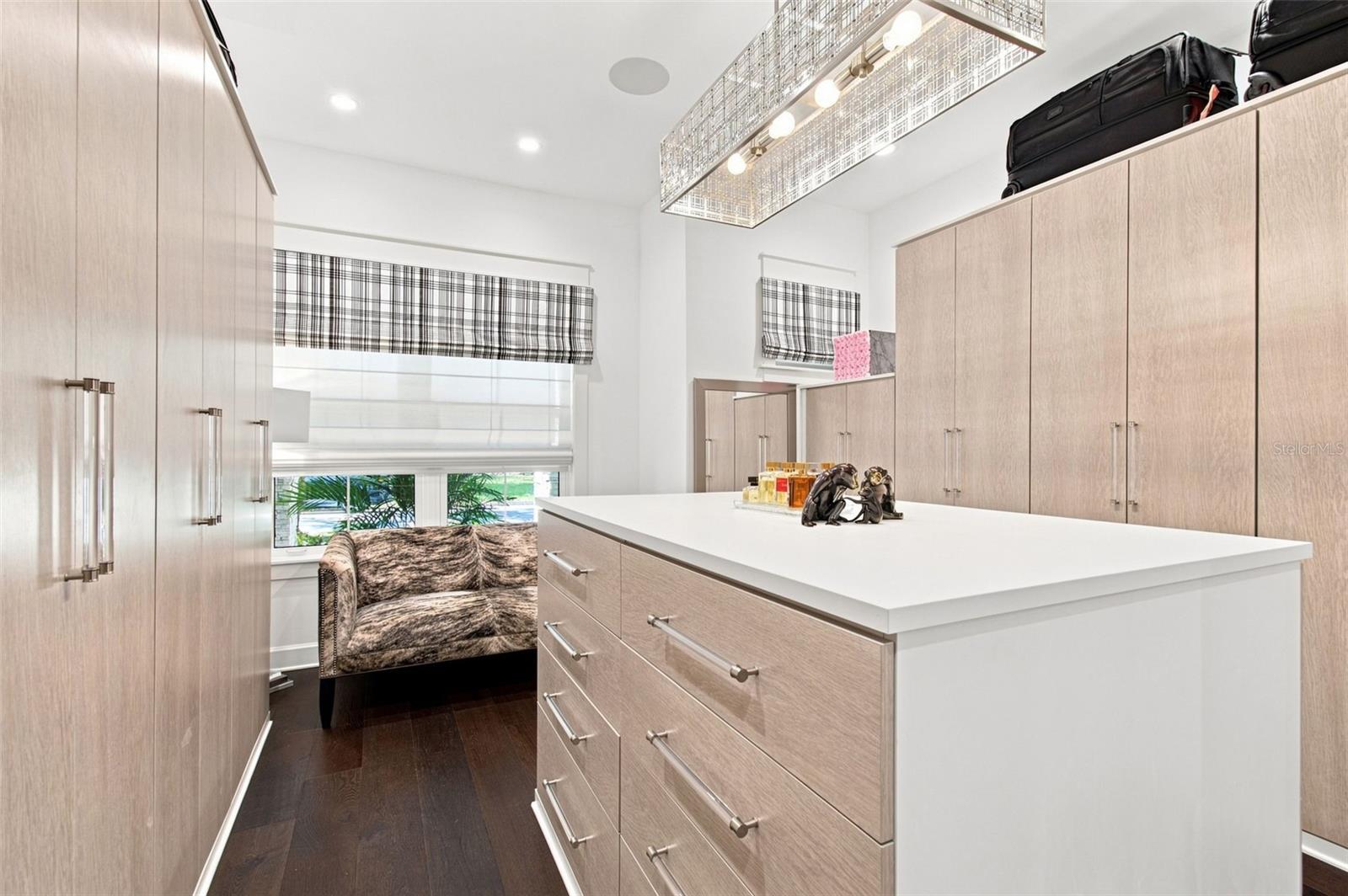 3103 W HAWTHORNE RD — photo 34