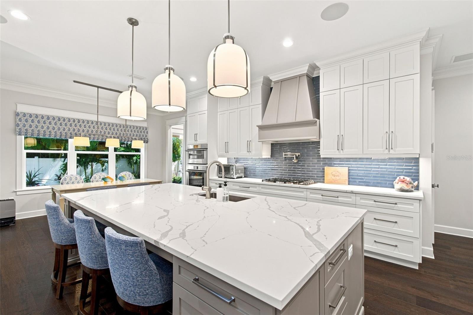 3103 W HAWTHORNE RD — photo 20