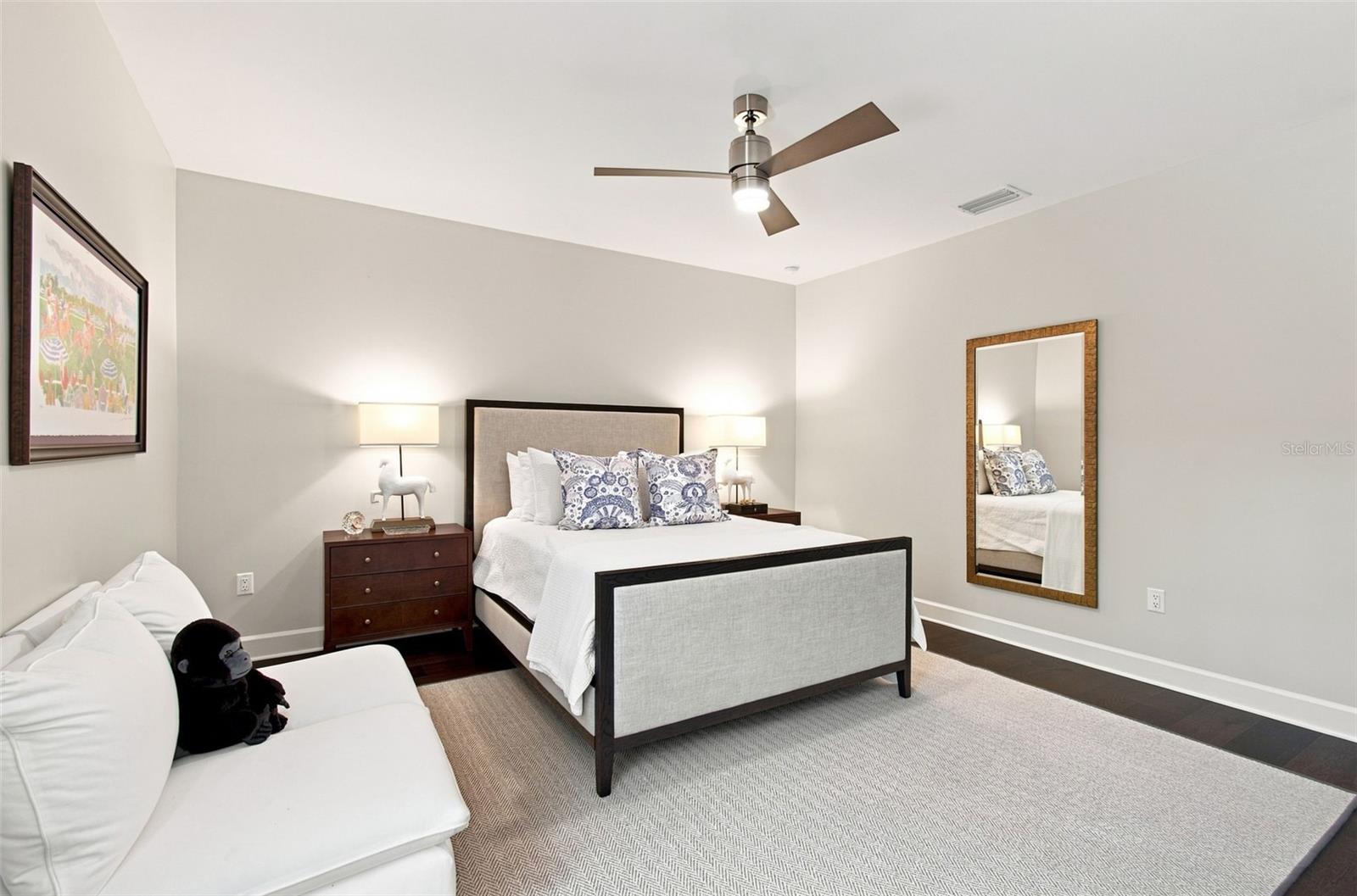 3103 W HAWTHORNE RD — photo 39