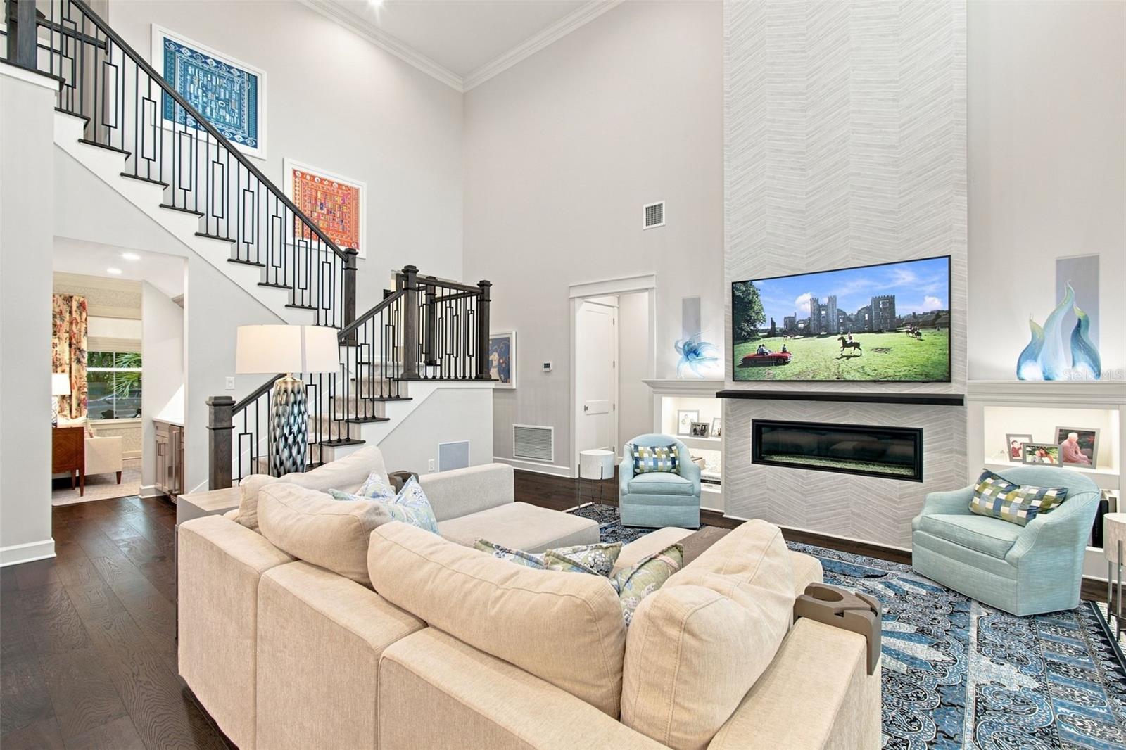 3103 W HAWTHORNE RD — photo 18