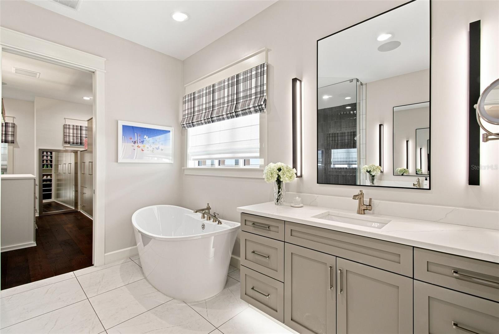 3103 W HAWTHORNE RD — photo 33