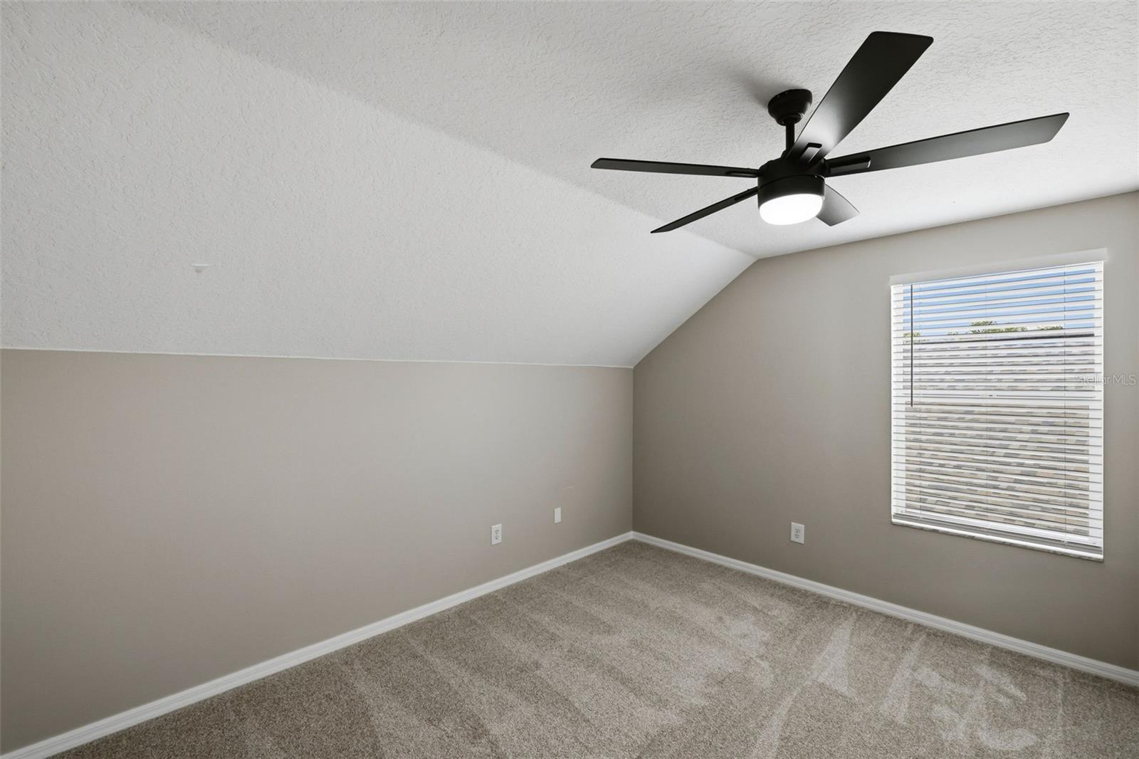 16316 BRIDGECROSSING DR — photo 18