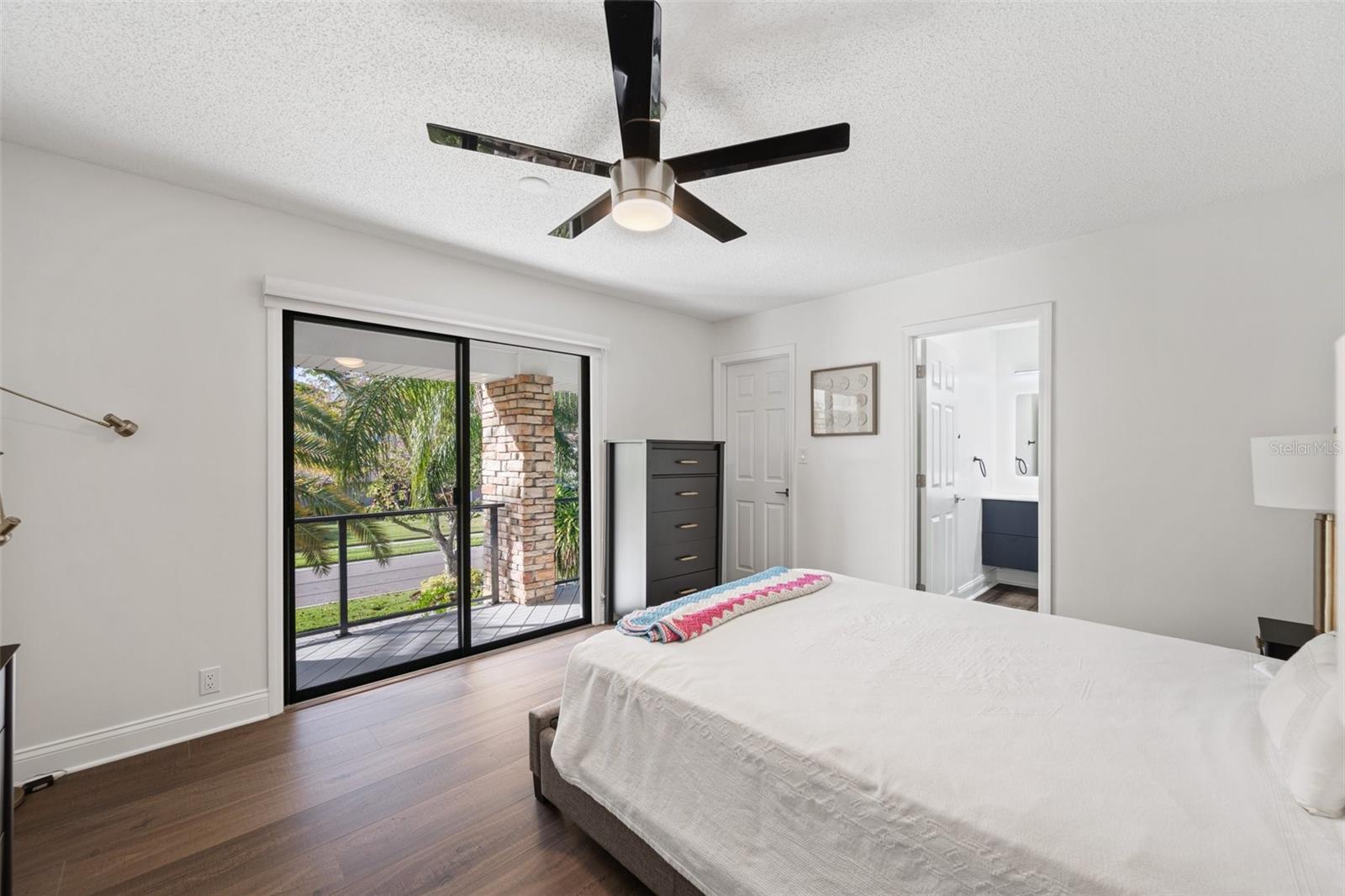 4213 DEEPWATER LN — photo 56