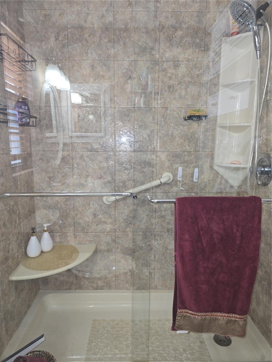 7051 VALLEJO WAY — photo 11