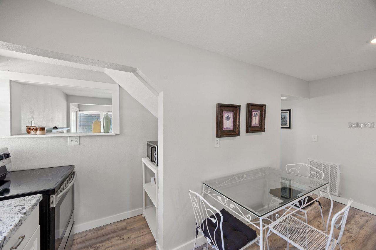 60 BRADEN CASTLE DR — photo 10