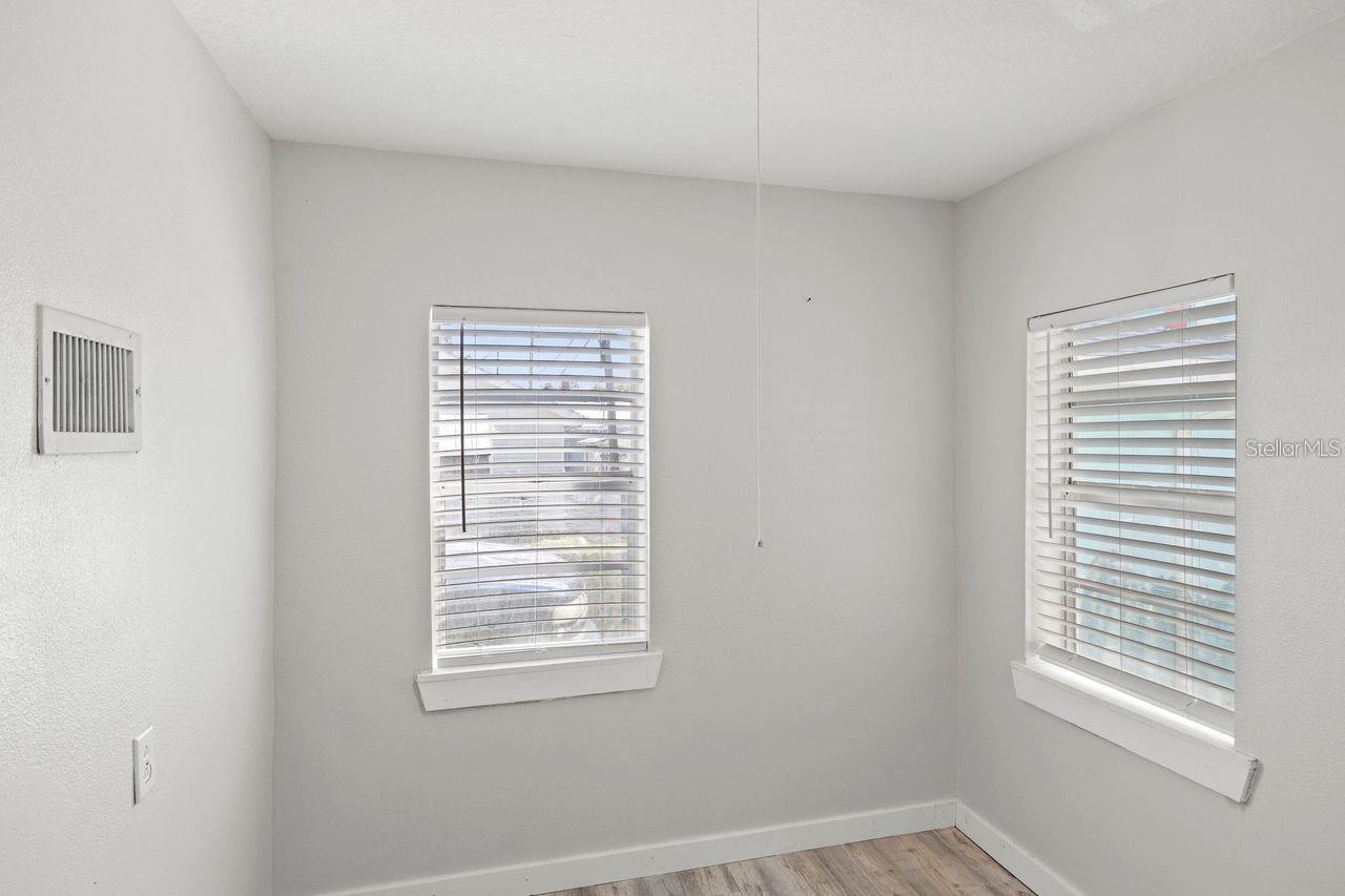 60 BRADEN CASTLE DR — photo 14