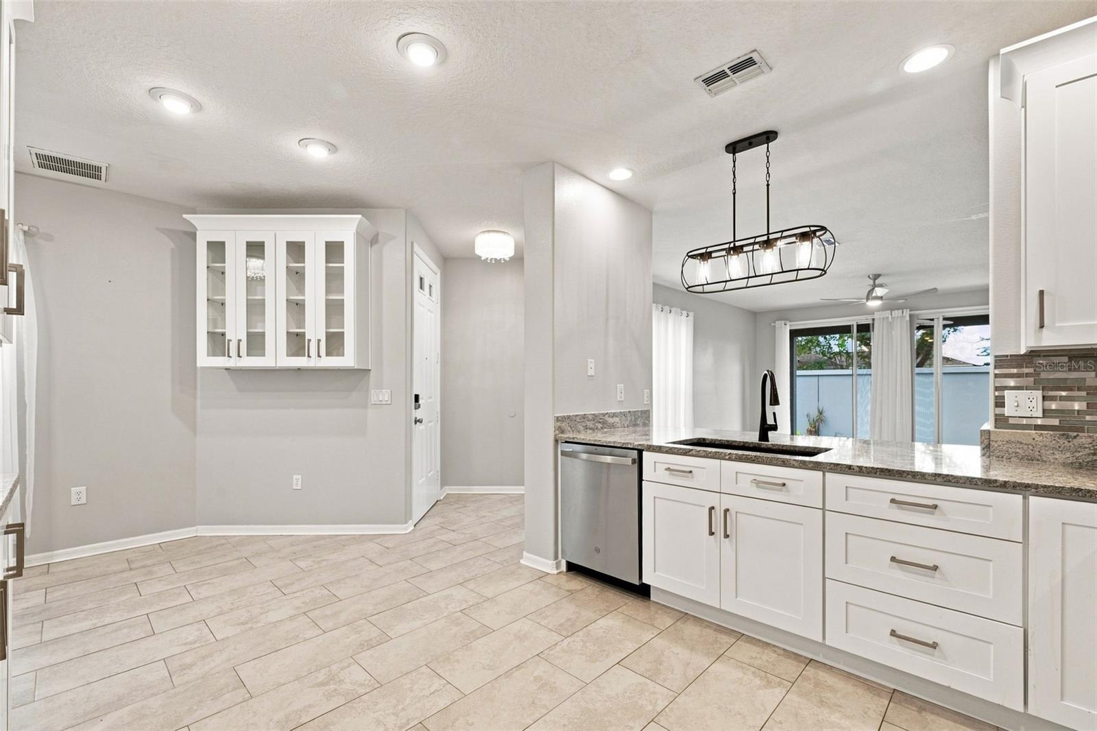 6030 PARKSIDE MEADOW DR — photo 12