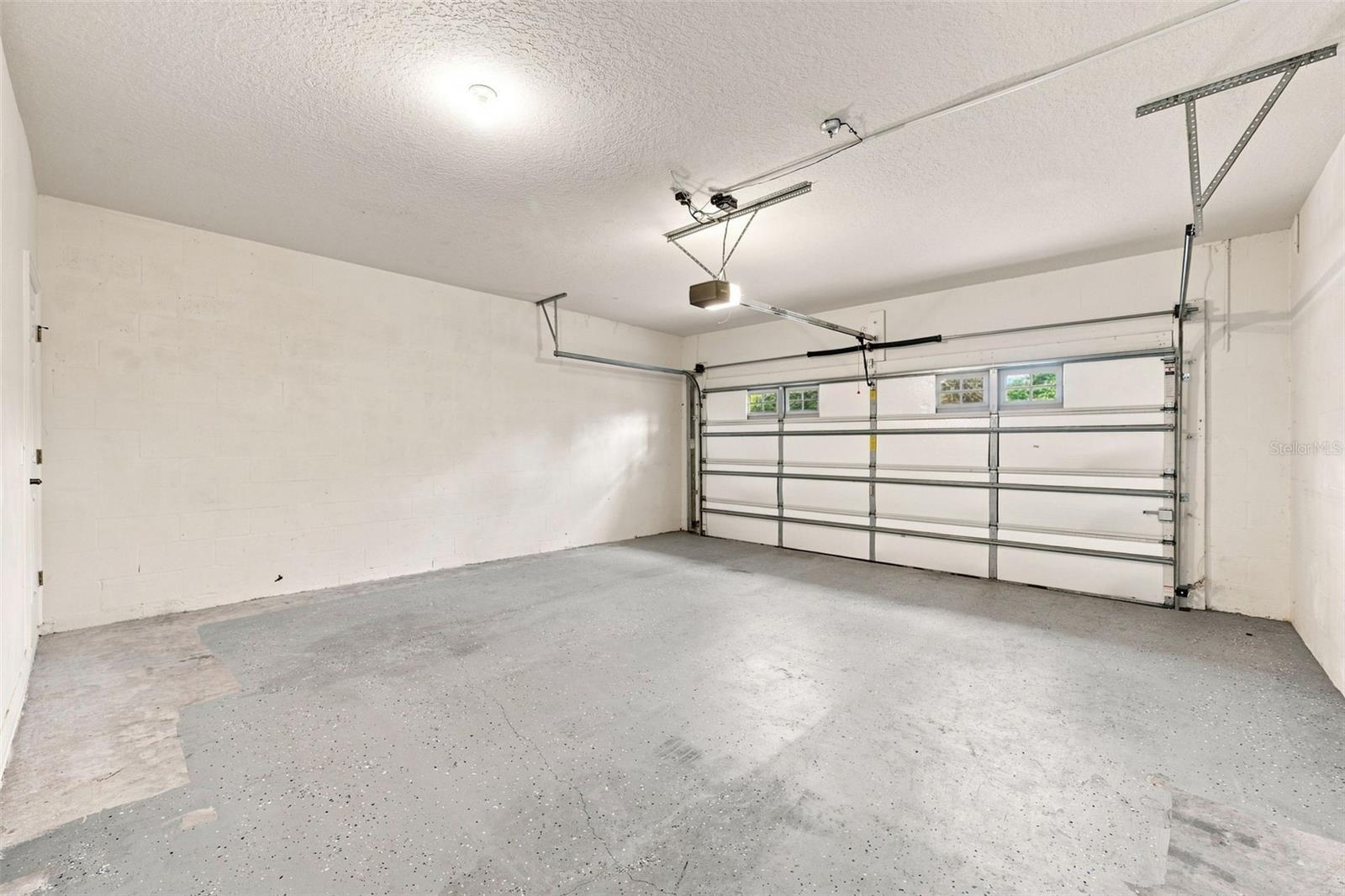 6030 PARKSIDE MEADOW DR — photo 37
