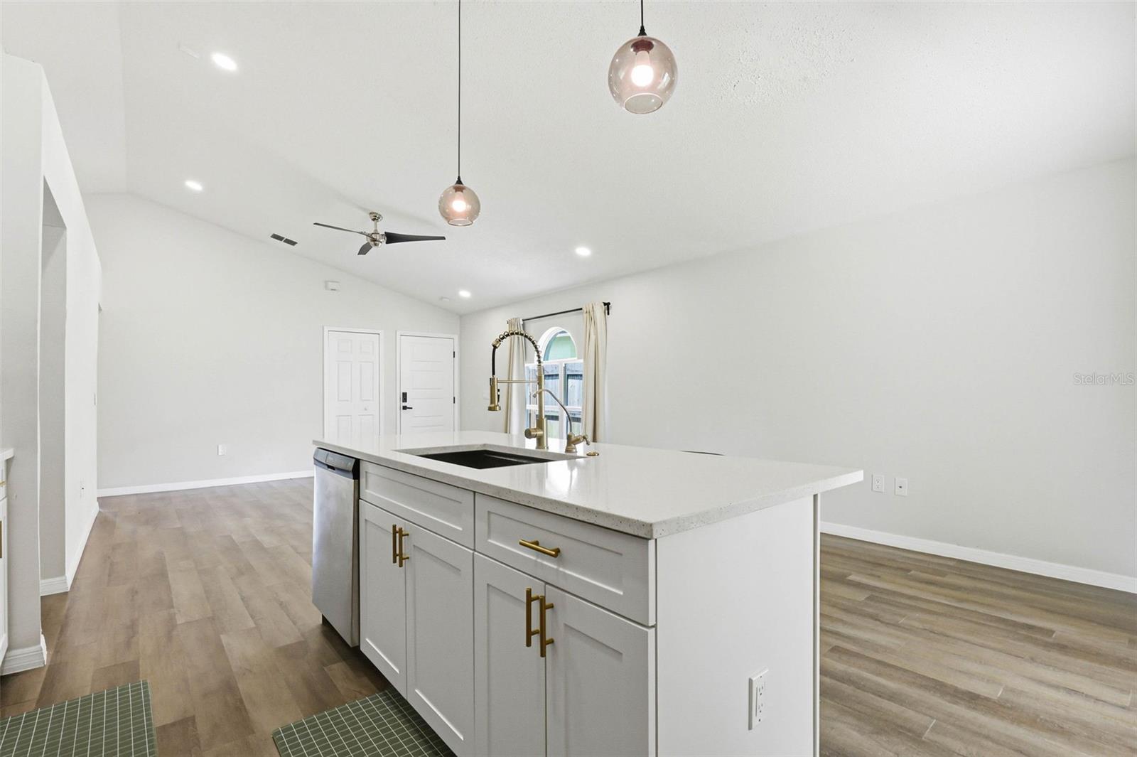 5916 LAKE FRONT DR — photo 14