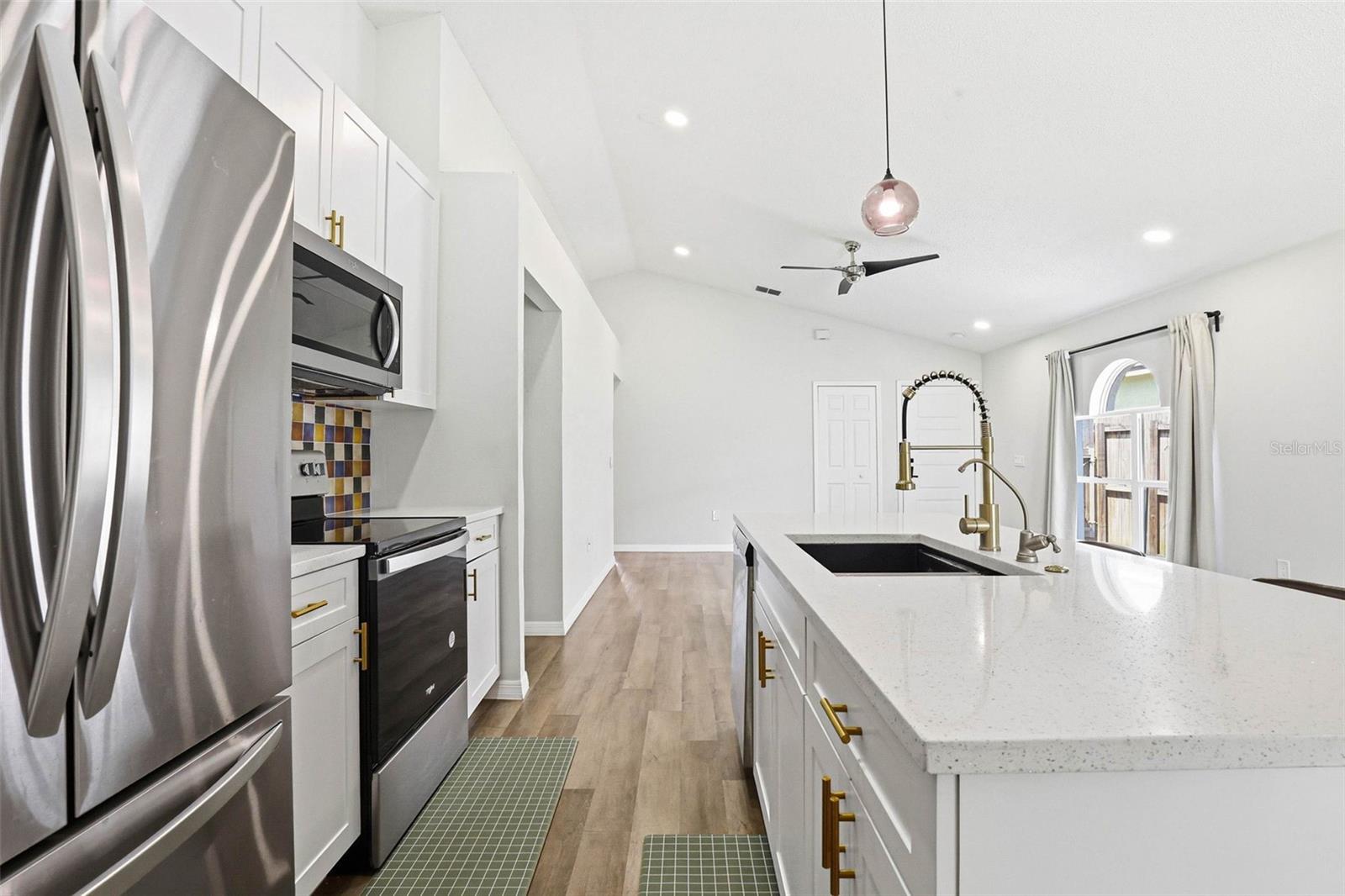 5916 LAKE FRONT DR — photo 13