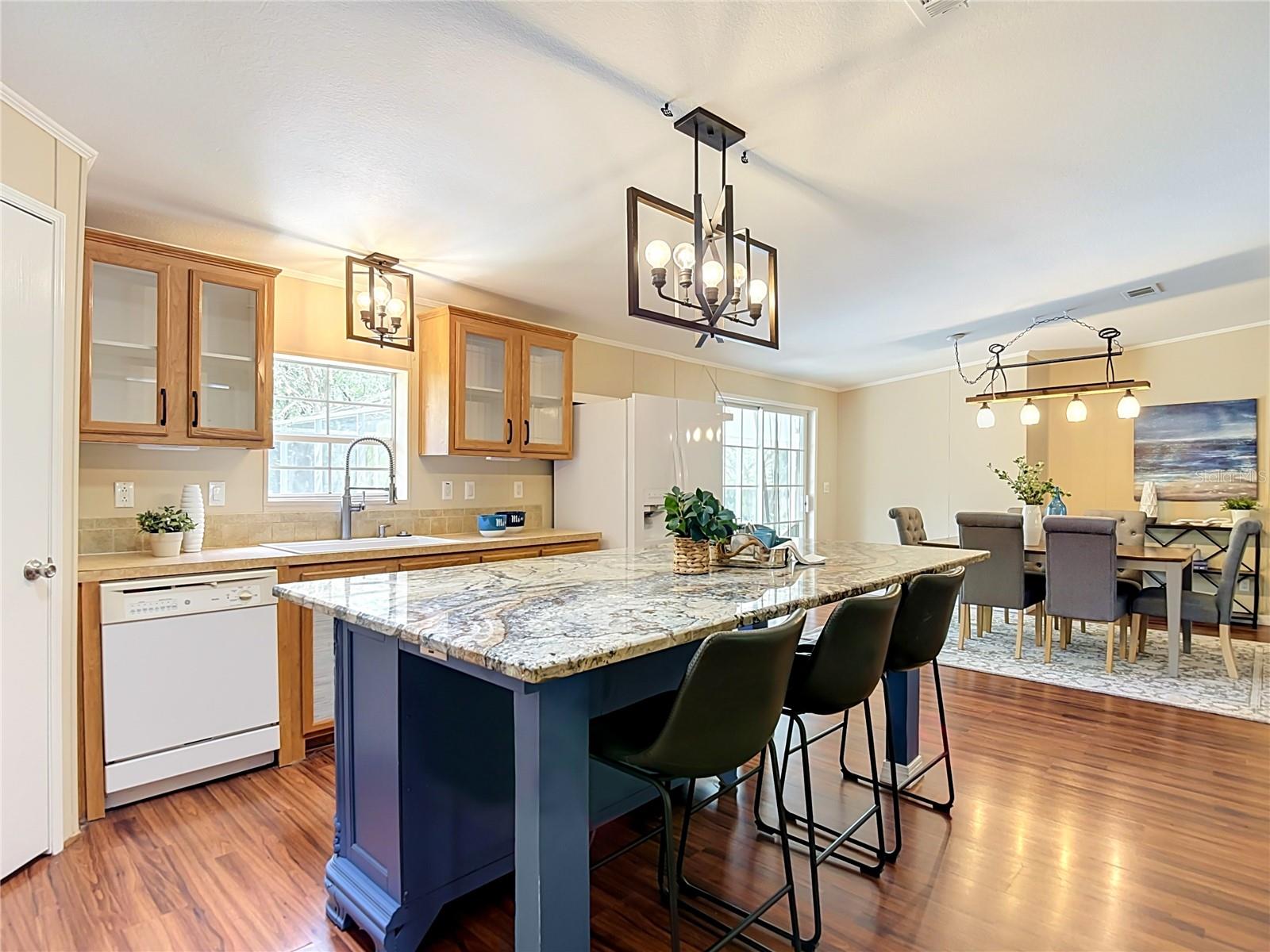 17235 CARLESIMO AVE — photo 9