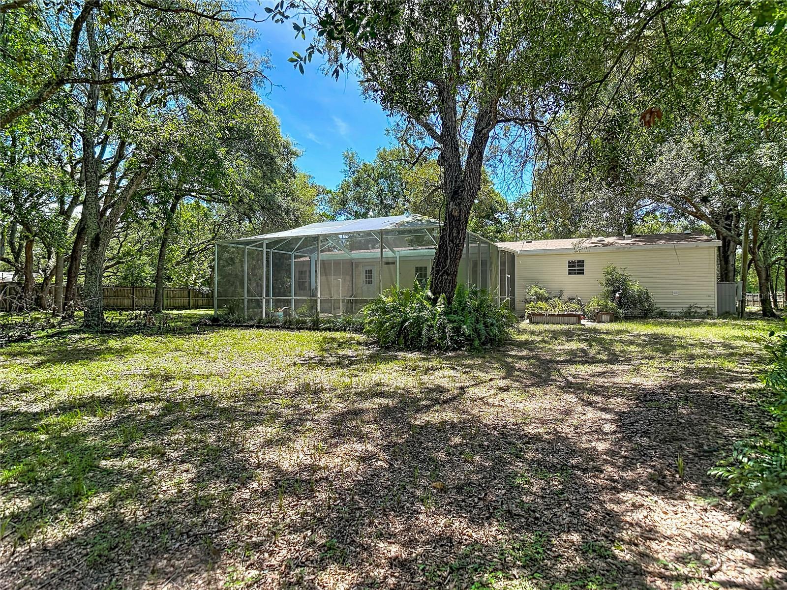 17235 CARLESIMO AVE — photo 43