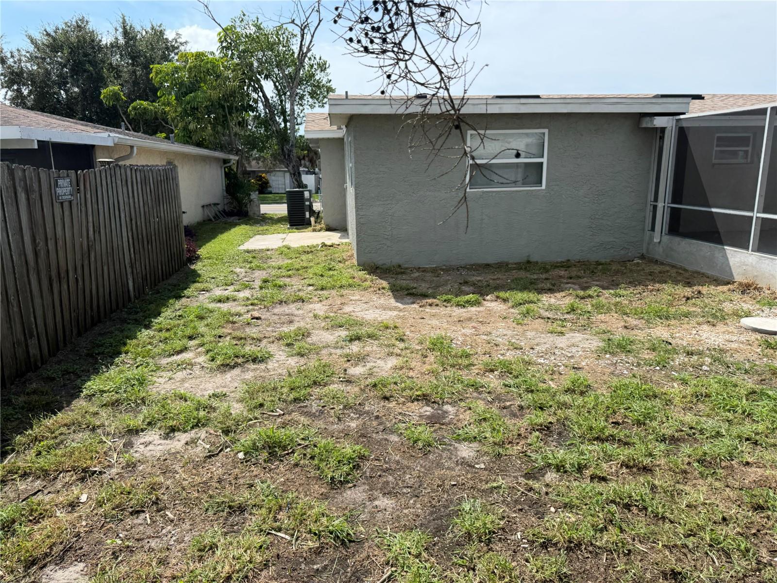 10010 REGENCY PARK BLVD — photo 16